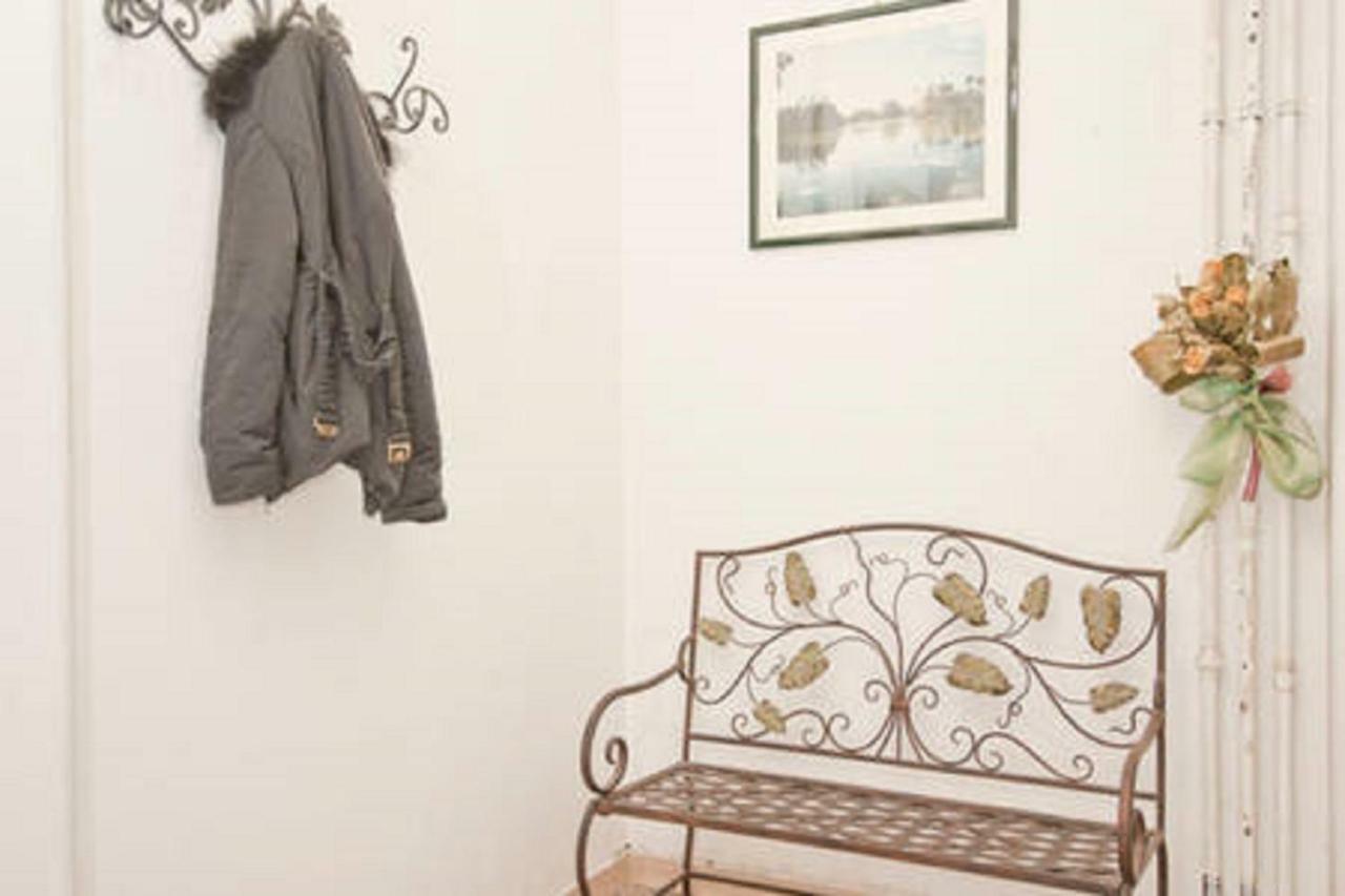 Alloggio Turistico P.Lodi Apartment Rome Luaran gambar